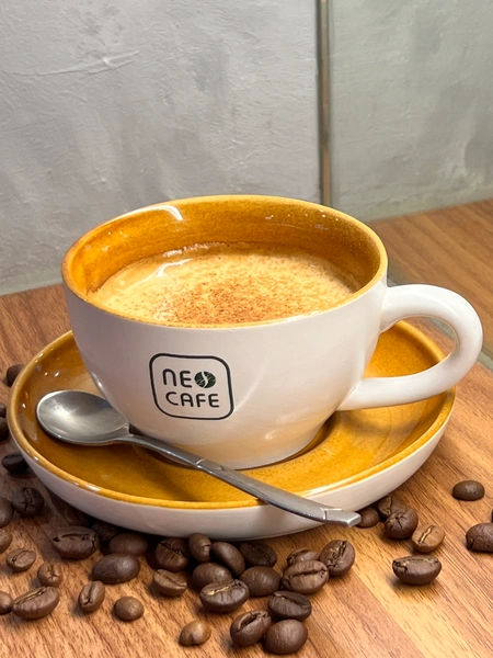 Cà phê trứng tại Neo Cafe là sự hoàn hảo về hương vị và nhãn quan