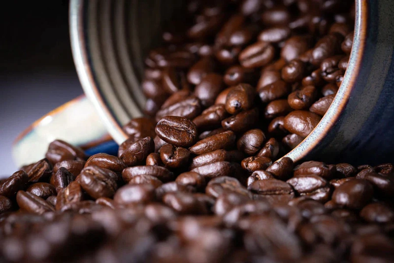 Giá trị dinh dưỡng giữa cafe decaf và cà phê thông thường là như nhau, ngoại trừ hàm lượng caffeine
